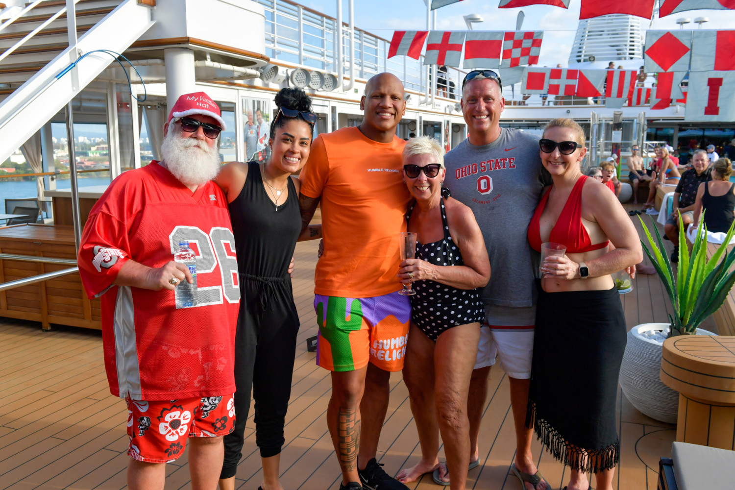 The Shaziers hanging out with cruisers